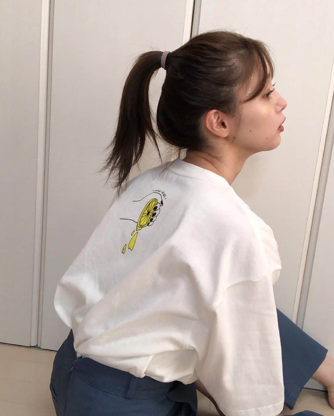 市川美織さんのインスタグラム写真 - (市川美織Instagram)「Tシャツは白が多いかなー🍋  #nowme  #NYLONJAPAN  #ichikawamiori」7月3日 17時04分 - miori_ichikawa