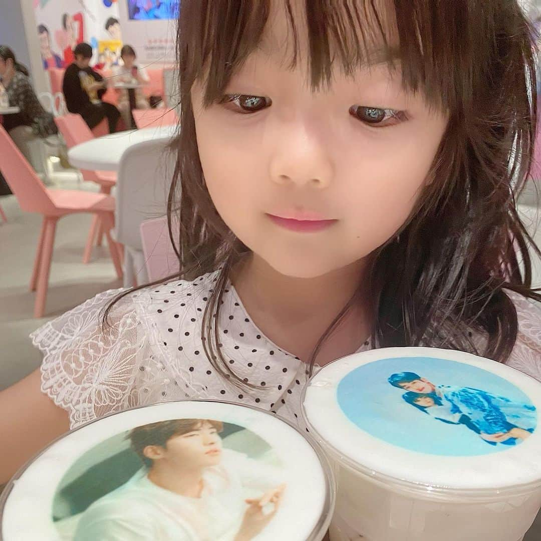 YUAさんのインスタグラム写真 - (YUAInstagram)「💖 早くオッパに会いたい〜 …ゆあです  #yua #kidsmodel #なむちにカフェ #japan #데일리그램 #일상 #패션스타그램 #얼스타그램 #육아스타그램 #오오티디 #뷰티스타그램 #남주혁」7月3日 17時14分 - yuagram89