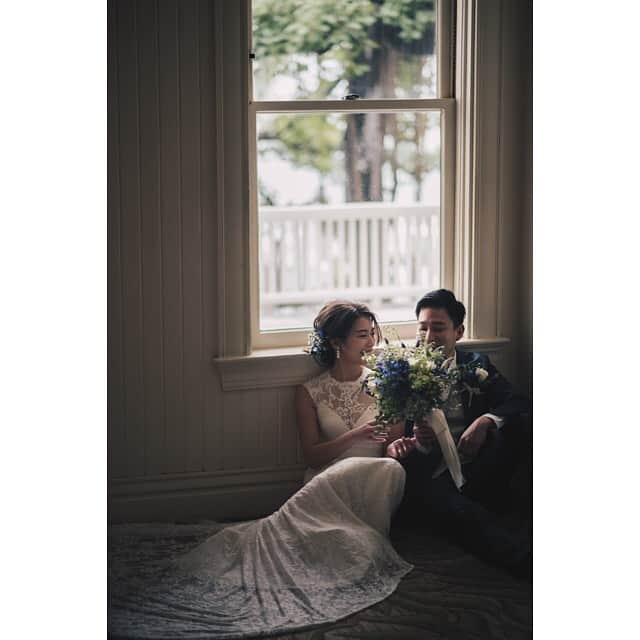 ハワイフォトウェディングのCheers Weddingさんのインスタグラム写真 - (ハワイフォトウェディングのCheers WeddingInstagram)「ハワイのフォトツアーならCheers Wedding ﻿ ﻿ ハワイウェディング専門のプロデュース会社だからこそ叶う。﻿ ハワイウェディングフォトツアー🌴﻿ ﻿ モアナサーフライダーホテルでの おふたりらしいリラックスショット♡ ﻿ ***********************﻿ ﻿ 🌴サマーキャンペーン🌴﻿ 7月31日までのお申込限定✨✨﻿ ﻿ ①スペシャルプラン(衣装ヘアメイク付きビーチ撮影) $100オフ❗($690⇒$590)﻿ ﻿ ②2週間前迄キャンセル可能。﻿ ﻿ ③日程変更料無料﻿ ﻿ ※新規お申込み時限定特典です。 ﻿ ﻿ ※キャンペーンをご利用の際は必ずお申込み時にお伝えください。お申込み後の適用はお受け出来かねます。 ﻿ ﻿ ※他キャンペーンとの併用不可となります。 ﻿ ﻿ *********************** ﻿ 【お問合せ】﻿ https://www.cheerswedding.jp﻿ ☎︎0120-128-828﻿ 平日11:00〜19:00／土日祝10:00〜19:00﻿ ※水曜定休＋隔週木曜定休(2日／16日／30日)﻿ ***********************﻿ ﻿ ▼ウェディングパーク海外﻿ チアーズウェディングで検索﻿ ‭https://foreign.weddingpark.net/agentlist/100063‬/﻿ ﻿ ▼挙式はこちら﻿ @cheers_wedding ﻿ ﻿ #チアーズウエディング﻿ #ハワイウェディング﻿ #フォトウェディング﻿ #リゾートウェディング　﻿ #フォトツアー﻿ #ハワイ旅行﻿ #ハワイ挙式﻿ #ハワイ婚﻿ #cheerswedding﻿ #hawaiiwedding﻿ #日本中のプレ花嫁さんと繋がりたい﻿ #ウェディングニュース﻿ #プレ花嫁　﻿ #卒花嫁﻿ #前撮り　﻿ #後撮り﻿ #ハワイ前撮り ﻿ #ハワイ後撮り﻿ #結婚準備﻿ #ハワイフォトツアー﻿ #ウエディングフォト﻿ #フォトウェディング﻿ #ハワイハネムーン﻿ #ハネムーンフォト﻿ #モアナサーフライダー  #ウェディングフォト ﻿ #モアナサーフライダーホテル  #コロナ結婚式﻿ #コロナ復活﻿ #花嫁応援企画」7月3日 17時28分 - cheers_photowedding