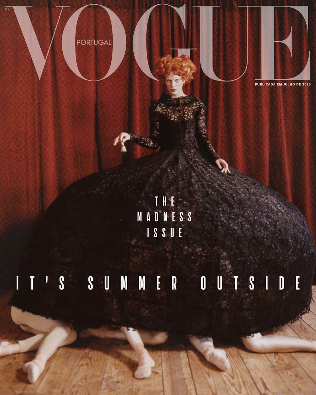 マリヤン・ジョンクマンのインスタグラム：「MADNESSSSS 💟 @vogueportugal !!!!」