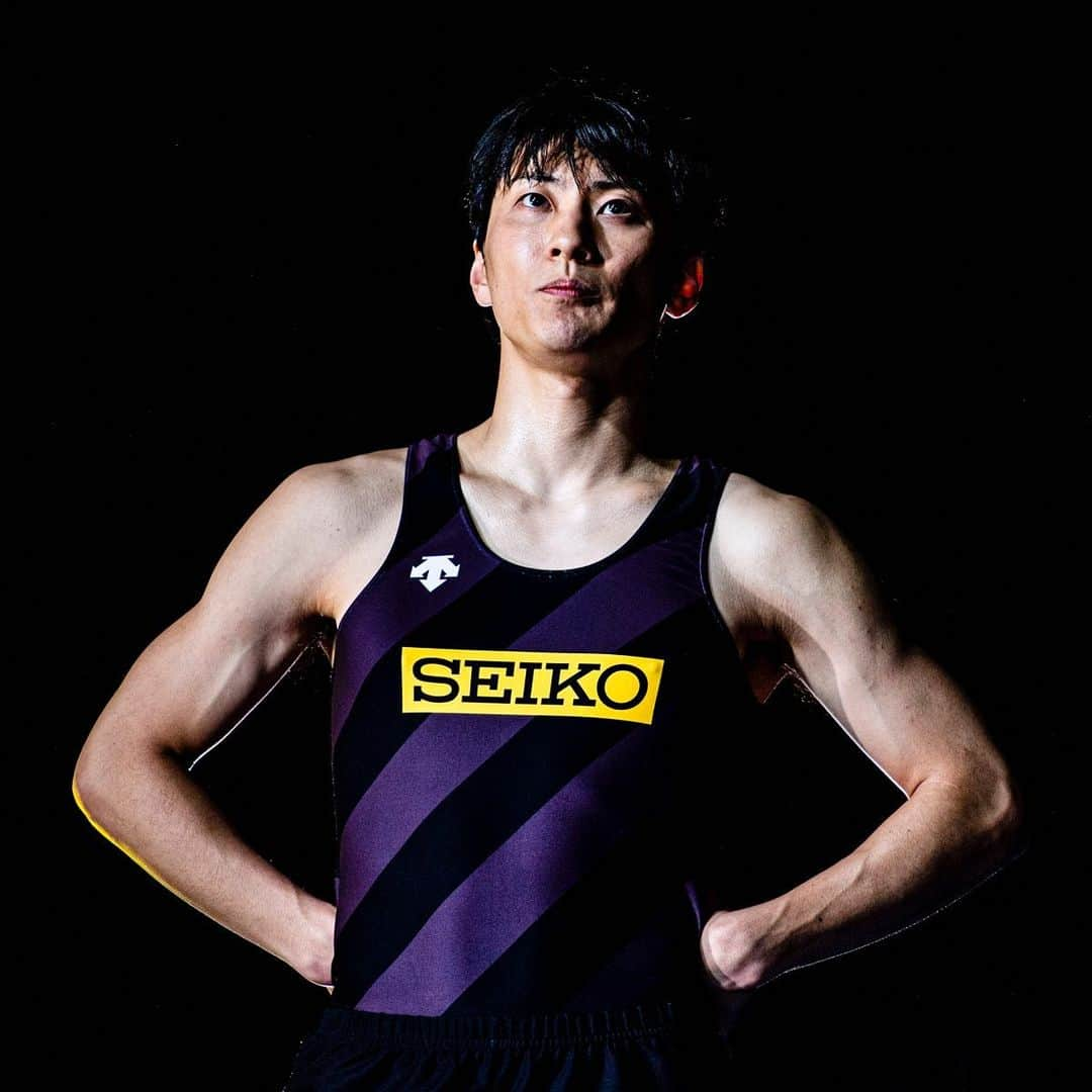 セイコースポーツさんのインスタグラム写真 - (セイコースポーツInstagram)「-Photo by Atsushi Kondo-﻿ ＼🤸‍♀️SEIKO HEART BEAT MAGAZINE🤸‍♀️／﻿ #棟朝銀河 『最高到達地点は8メートル！トップアスリートが語る「トランポリン」の世界とは』﻿ ﻿ スポーツとしてのトランポリンは何を競うの？ルールは？﻿ 意外と知らないトランポリンの魅力を、棟朝銀河選手が教えてくれました！﻿ ﻿ 詳しくは記事をご覧ください😊 https://www.seiko.co.jp/magazine/sports/00022.html  プロフィールのハイライト「magazine」からもご覧いただけます☑️﻿ ﻿ ﻿ #棟朝銀河 #teamseiko #Seiko #descente #セイコー #社員アスリート #社員 #トランポリン #TIMEIT #sports #beautiful #trampoline #high #higher #galaxy #jump #training #トレーニング #athlete #アスリート社員 #アスリート #seikoheartbeatmagazine」7月3日 18時00分 - seiko_sports