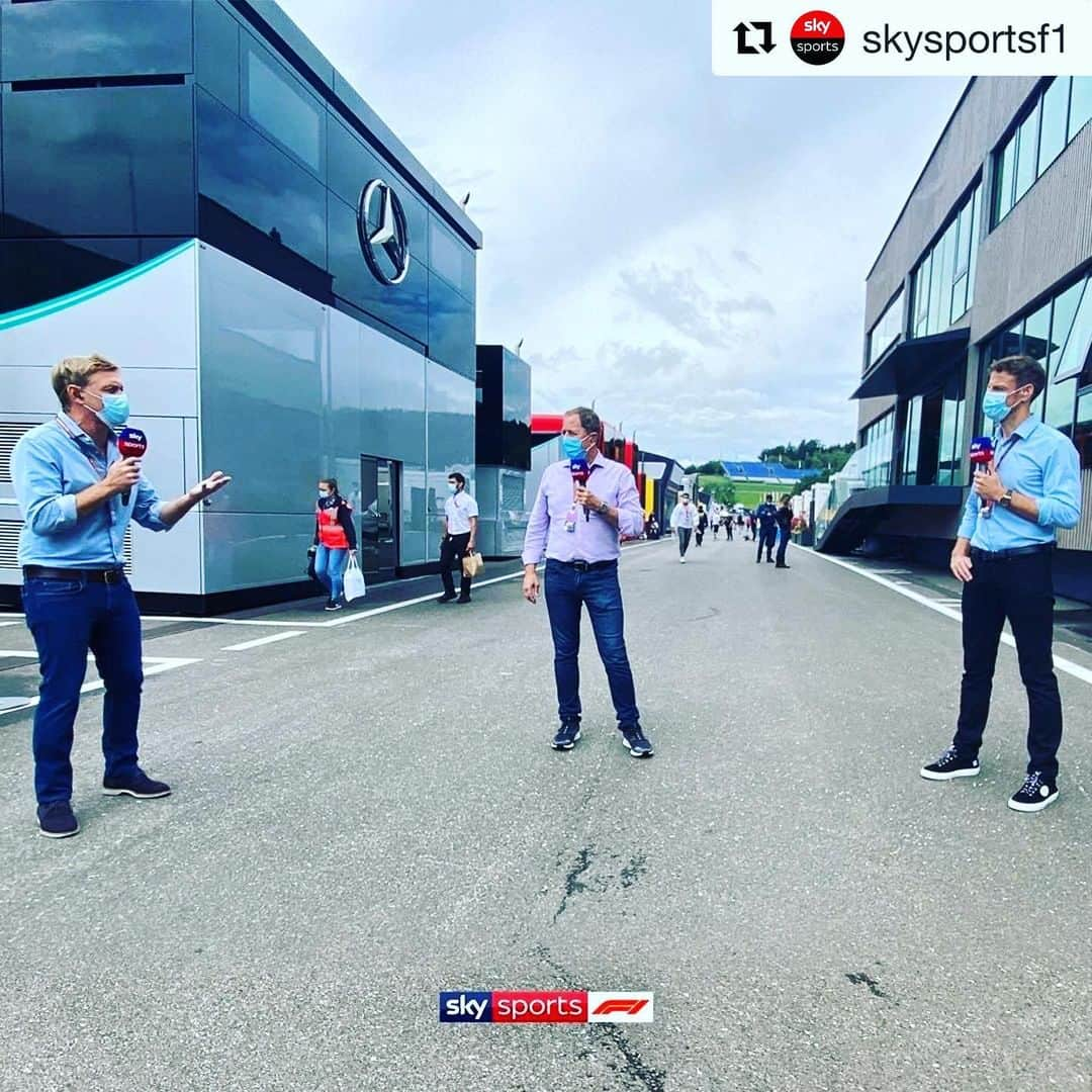 ジェンソン・バトンさんのインスタグラム写真 - (ジェンソン・バトンInstagram)「We're back and we're live! 📺 .  #SkyF1 #Formula1 #F1 #SkySports #AustrianGP」7月3日 18時08分 - jensonbutton