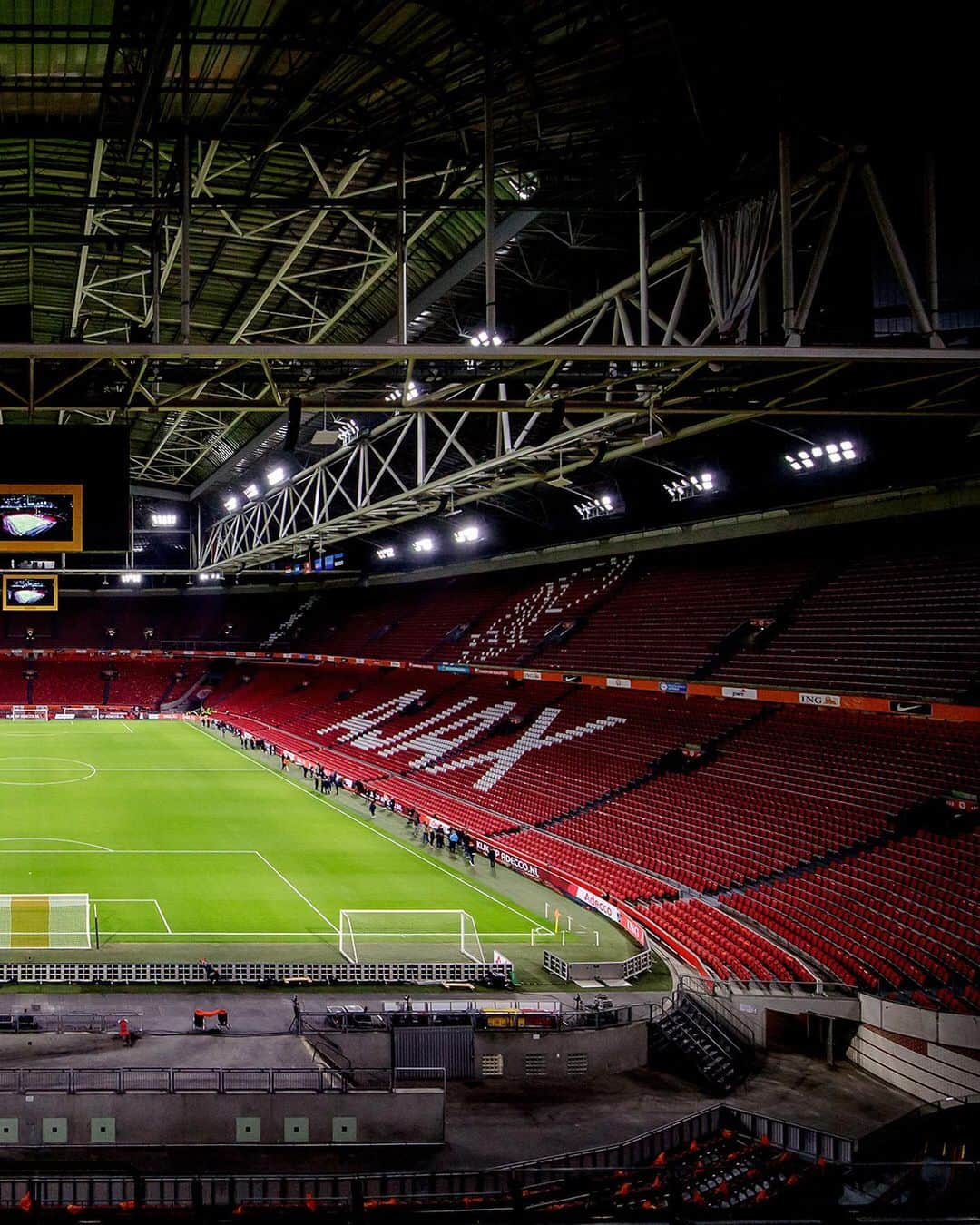 サッカー オランダ代表チームさんのインスタグラム写真 - (サッカー オランダ代表チームInstagram)「🏟 Het Nederlands elftal speelt dit jaar alle thuiswedstrijden in de Johan Cruijff ArenA. De extra maatregelen die nodig zijn vanwege het coronavirus kunnen daar het best worden toegepast.」7月3日 18時48分 - onsoranje