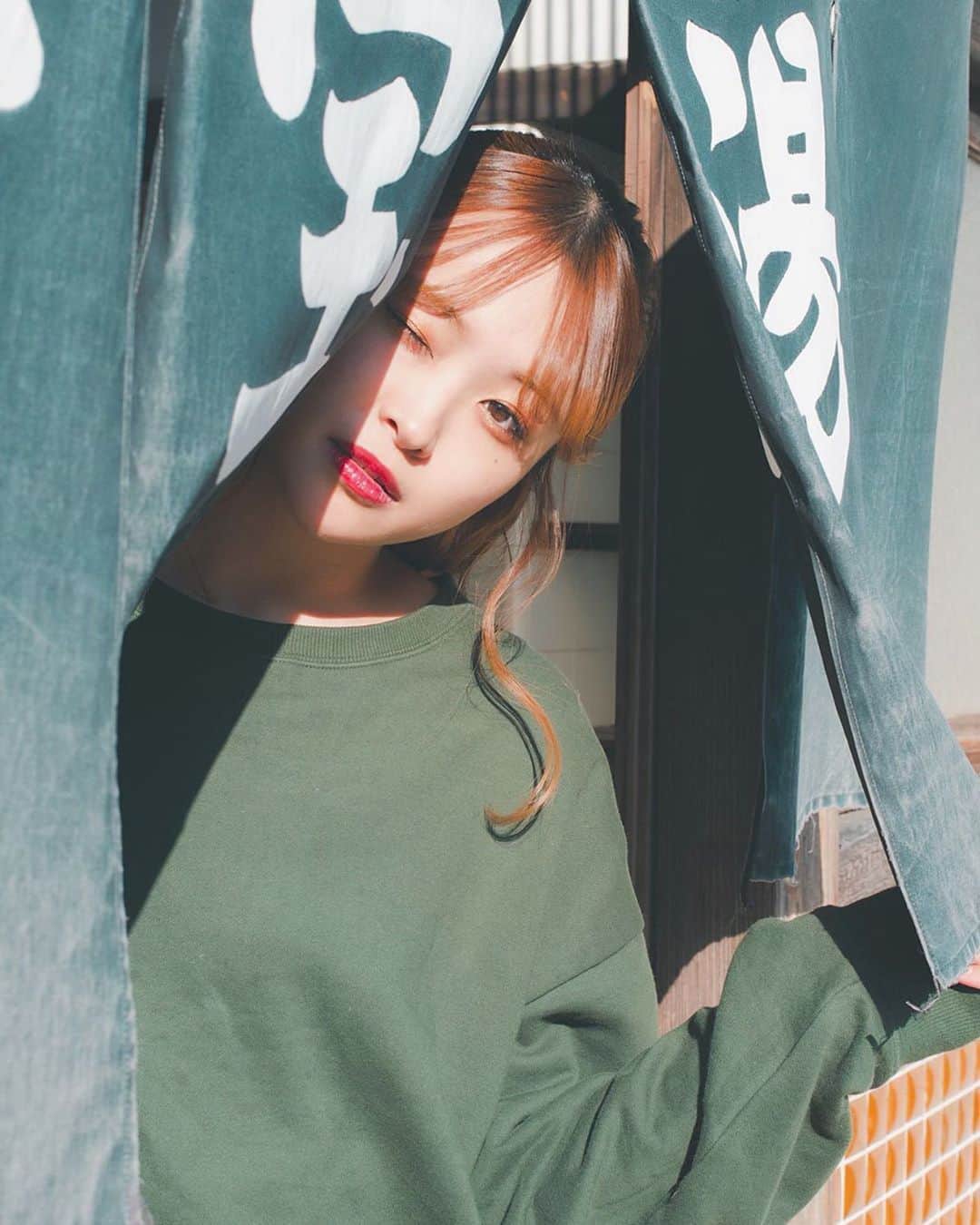 のインスタグラム：「. . もう1年の半分終わっちゃったのかぁ . . 🦥 . @hapi.nosuke_official」