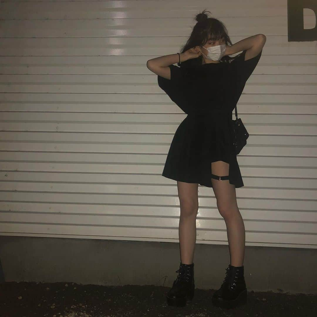 国府田聖那のインスタグラム：「▪️まっくろくろすけ▪️﻿ ﻿ ﻿ #国府田聖那﻿」