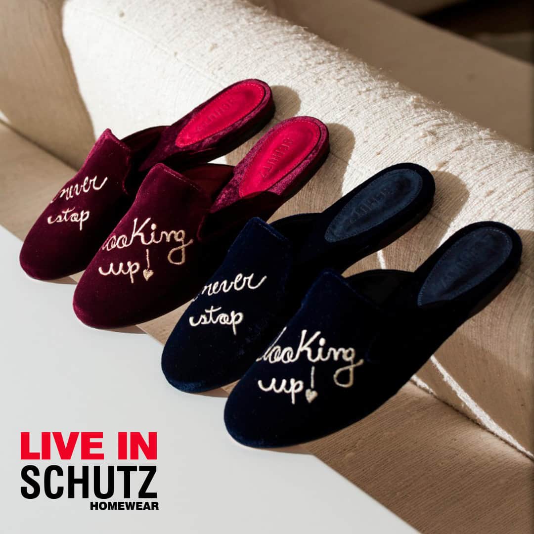 Schutzのインスタグラム：「FOR THE PERFECT CASUAL FRIDAYS ❤️ #liveinschutz」