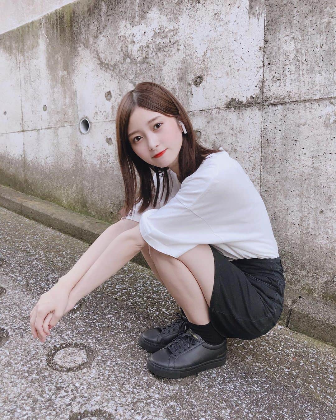 松川星さんのインスタグラム写真 松川星instagram スニーカーかわいいでしょ 新しいの Qoo10で買ったよ 厚底がやっぱり好き P31 韓国スニーカー スニーカー レディース メンズスニーカー ブラックスニーカー 厚底スニーカー 韓国