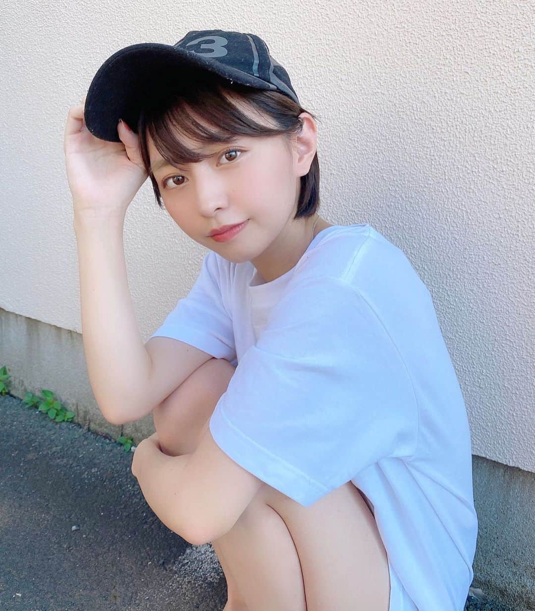 MIORIさんのインスタグラム写真 - (MIORIInstagram)「・ 昨日の投稿みんなが褒めてくれたから 調子乗っておんなじの投稿しちゃう！❣️ ・ ・ ・ #キャップ女子 #tシャツ女子 #スポーツmix」7月3日 21時19分 - __mk.31__