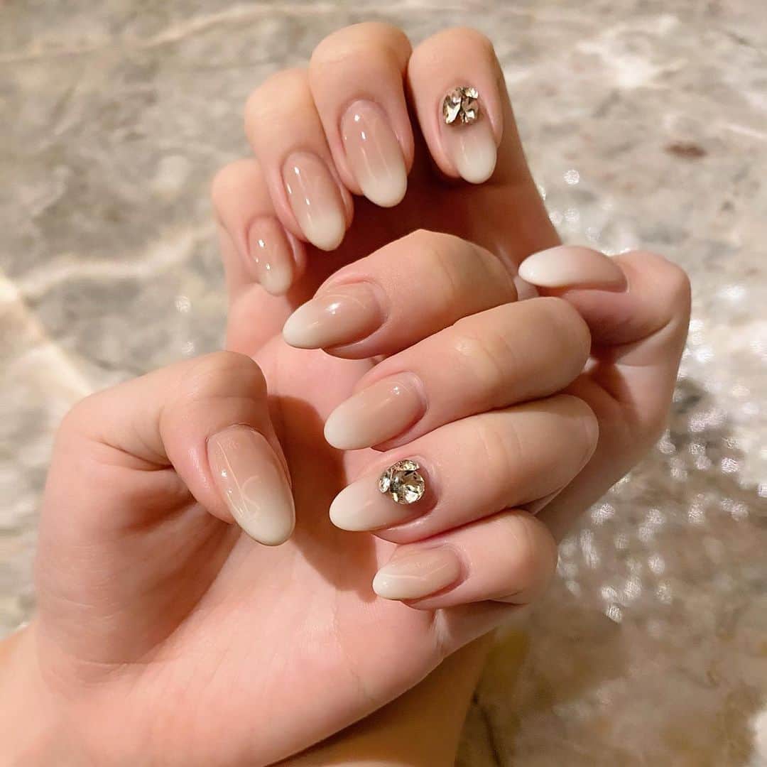 RIKAのインスタグラム：「𝑛𝑒𝑤💫💫」