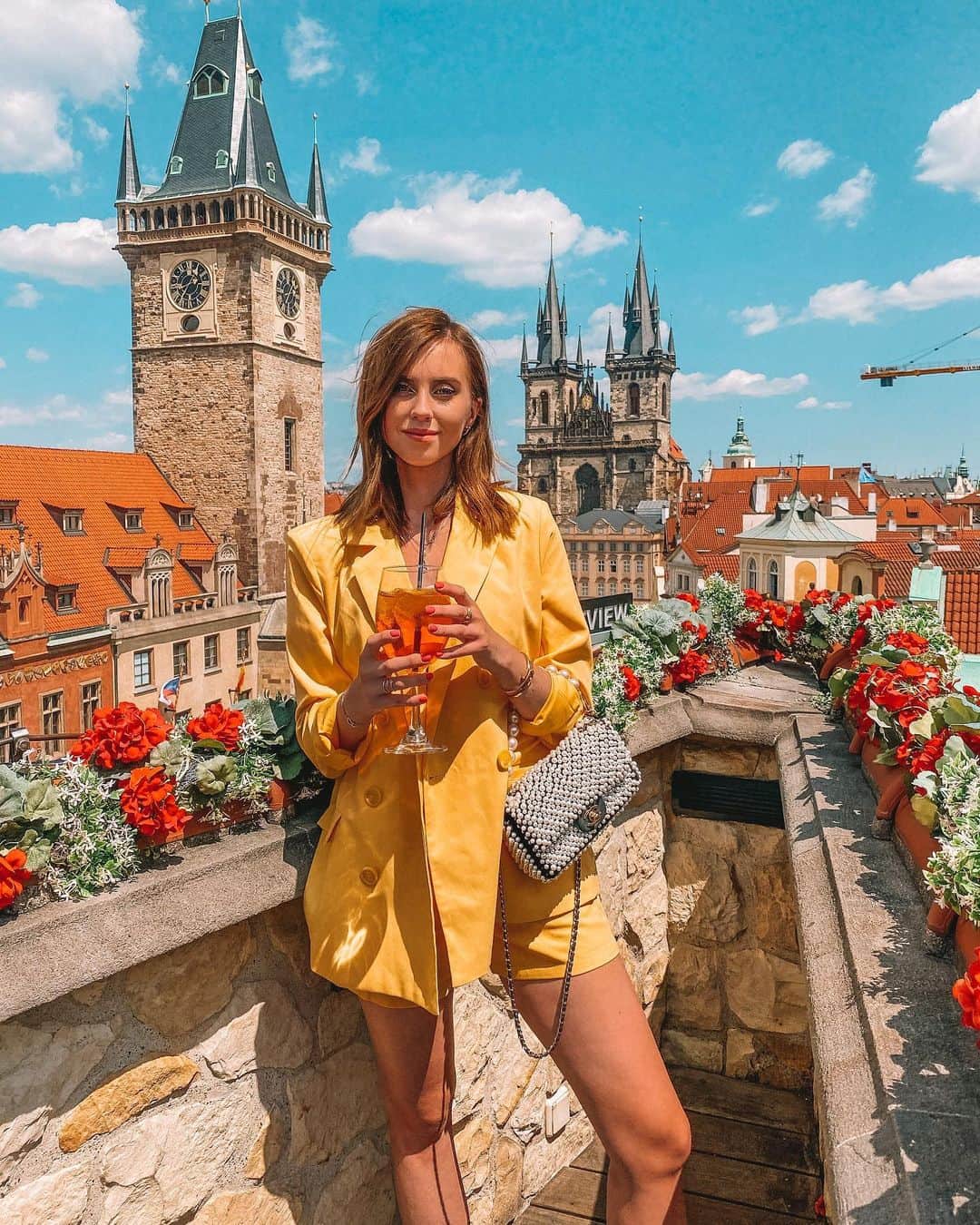 バーボラ・コディトヴァのインスタグラム：「One of the places I can recommend in the Czech Republic is the @terasauprince which has an unique location, amazing food and great views!  I am happy to announce that I became an #TWISPER influencer! It’s an amazing app where you can finds cool spots like restaurants, hotels or cafes all over the world!   Make sure to follow me on @twisperofficial to get to know my other favourite locations in Prague and the Czech Republic 🇨🇿 Link is in bio! #ad #TWISPER」