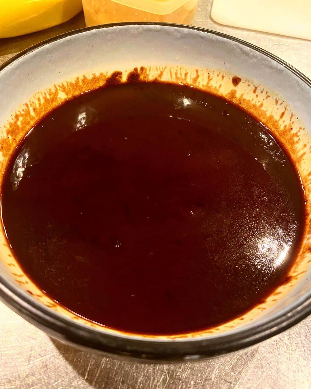 塩顔チワワのインスタグラム：「試行錯誤の末、クッソ美味ぇデミグラスソース完成♪♪ . . . ばりばりキマル味っす」