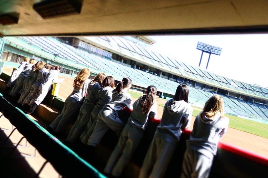 AMANEさんのインスタグラム写真 - (AMANEInstagram)「今日は﻿ 同点でしたね﻿ ﻿ 明日は勝ちたい！！！！！﻿ ﻿ ﻿ そして﻿ 明日はいよいよ﻿ ﻿ BsGirls Online LIVE 2020﻿ ﻿ ﻿ 皆様観て下さいね！！﻿ ﻿ ﻿ ﻿おやすみなさい😘 ﻿ ﻿  #オリックス #Bs2020 #BsGirls﻿ #プロ野球  #baseball﻿ #selfie﻿ #ORIX #instagram ﻿ #amane_356﻿ #follow #일본야구 #일본 #프로야구﻿  #세루카　#셀카  #셀스타그램 ﻿ #粉我 #时装 #棒球 #胜利﻿ #球場　#ほっともっとフィールド神戸」7月3日 23時07分 - amane_bsgirls_356