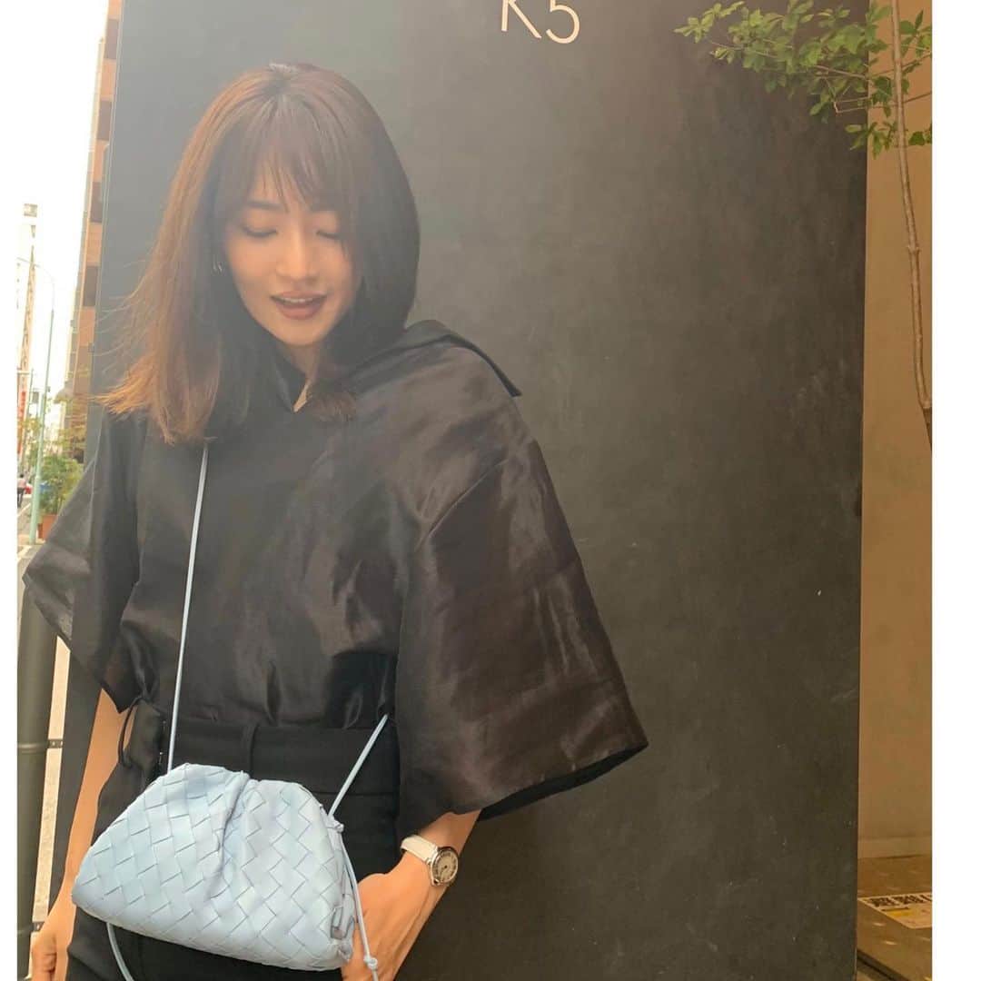 松山亜耶のインスタグラム：「@ease_tokyo 🍰🧁❤️ @shiori_ma_ お誕生日おめでとう😍🎉」
