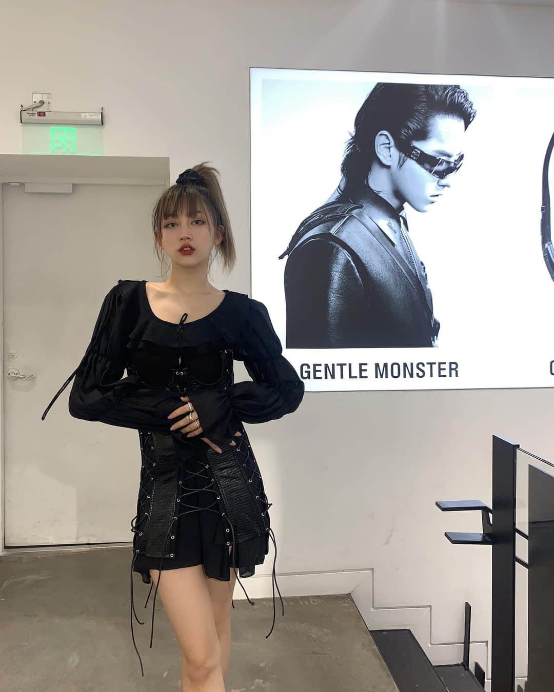 チン・インヒのインスタグラム：「今天梅格妮了🦉 🤷🏻‍♀️#kriswu #gentlewu #gentlemonster」