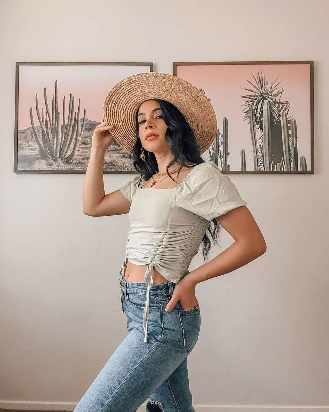 SHEINさんのインスタグラム写真 - (SHEINInstagram)「Live for moments you can't put into words 👒 @jessicamelgoza_ ID:1146290,880943 #SHEIN #SHEINgals #SHEINstyle #SHEINss2020 #SHEINsummerfun #knot」7月3日 23時46分 - sheinofficial