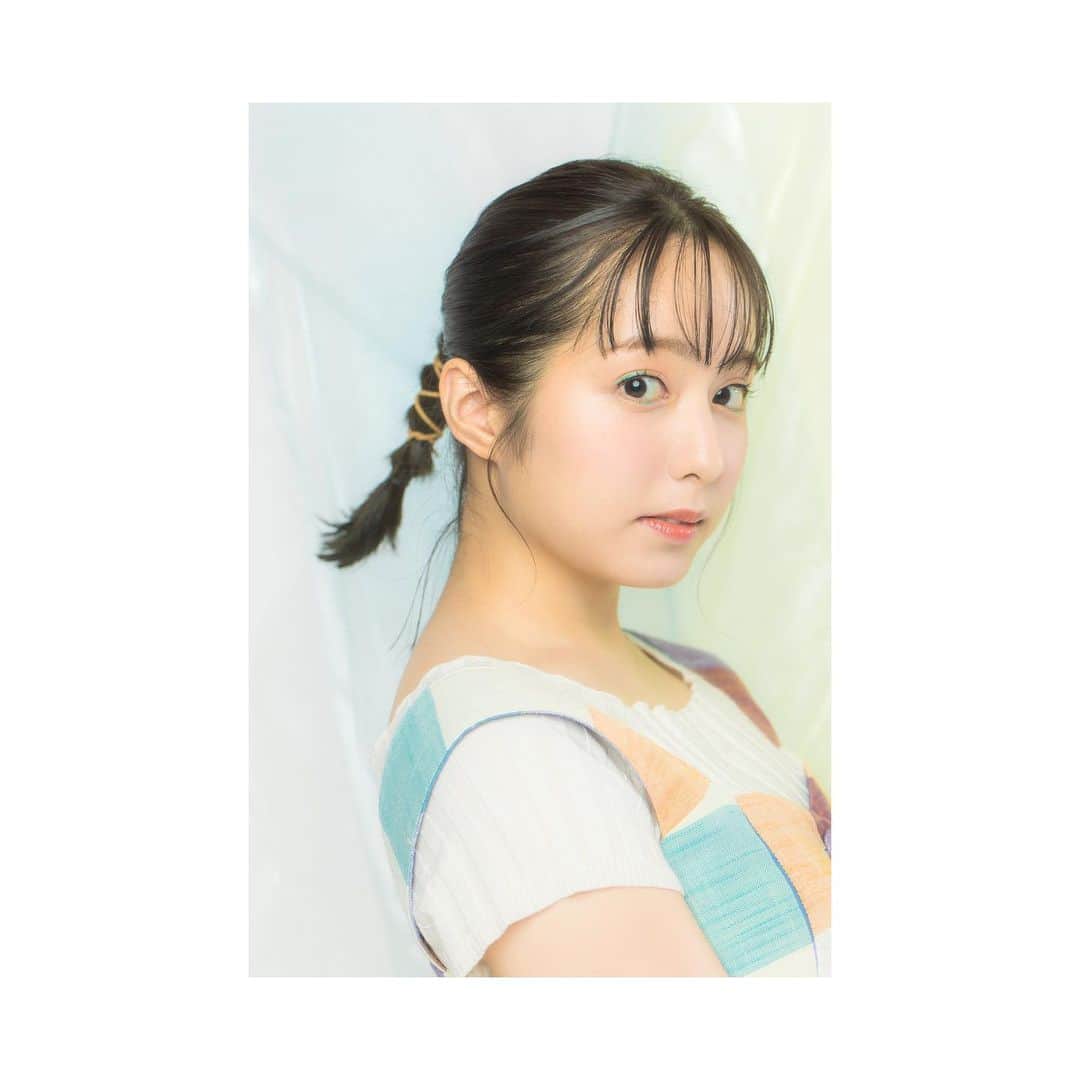 前田美里のインスタグラム：「7月。今年の夏はどんな夏になるのだろうか。🌈🍉 . . #作品撮り #ファッション #おしゃれ #つや肌 #メイク # #redyazel #写真好きな人と繋がりたい #アイドル #ヲタク #欅坂46 #日向坂46  #photo #fashion #japanesegirl #follow #followme」