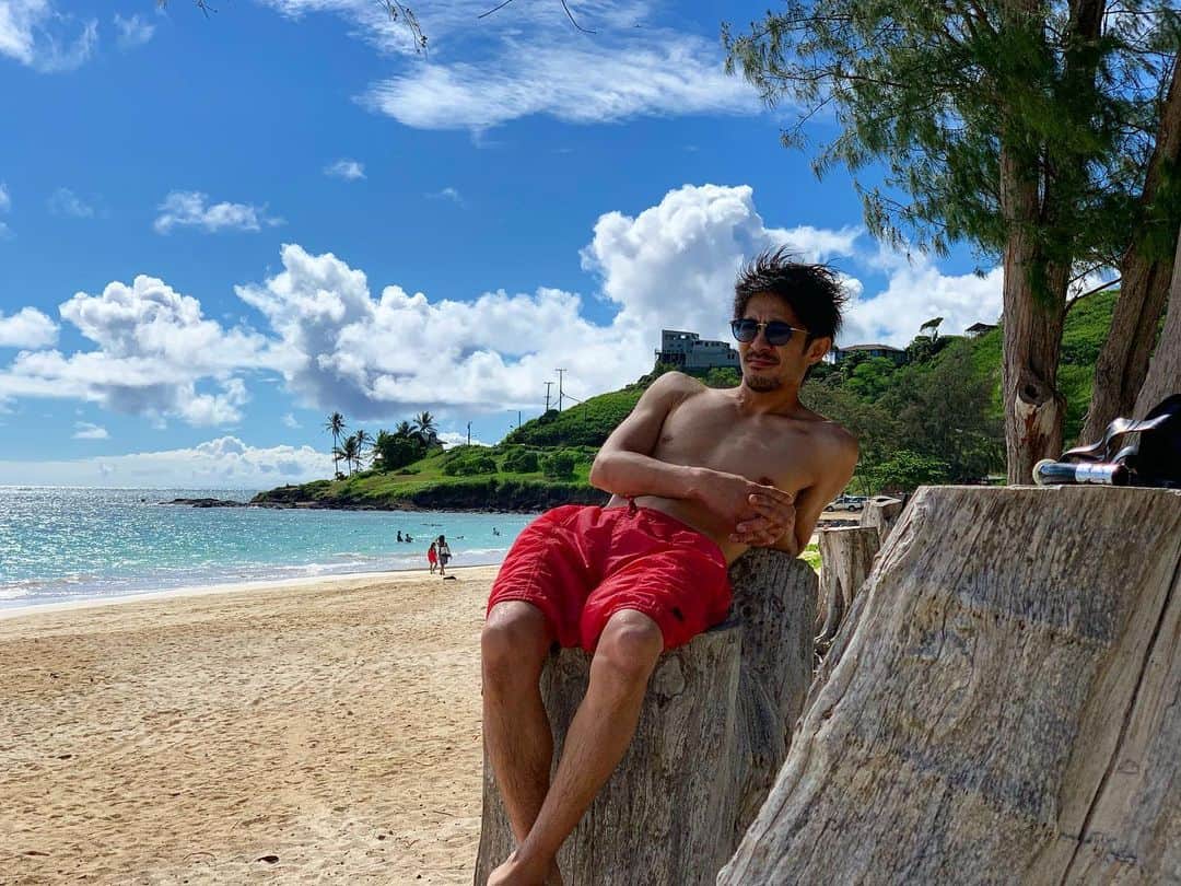 斉藤祥太のインスタグラム：「ワイハに行きたい。 いつ行けるの。 サイトスィーン✈️ 今は我慢。 明日は舞台本番！ 写真しばらく撮ってないので去年の🤙 #ワイハ #斉藤祥太」