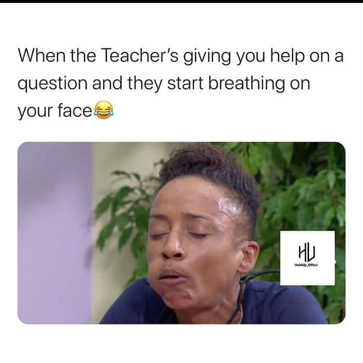 のインスタグラム：「🤢🤢🤢  #funny#fun#lmfao#lmao#meme#memes#followback#me#wtf#wdym#omg#omfg#lol#ha#haha#wtfmoment#comedy#wacky#watchit#slapstickcomedy#hilarious  #joke#jokes#joking#tweeting#oml #omd#funnypictures#crazy#silly  Share to your friends📤 Tell them to add me for a shoutout  My videos are for entertainment purposes only if you don't like what I post DM for a post removal   😂🤣Don't forget to wash your hands you detty pig😂」