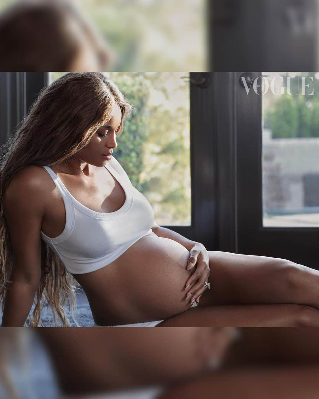 シアラさんのインスタグラム写真 - (シアラInstagram)「Pregnancy during Covid has been a unique experience! While it’s also been challenging, I’m truly grateful to be surrounded by my family during this time. So proud of these beautiful photos taken by My Hubby @DangeRussWilson, and my Sis in Law @Awilly03 for @BritishVogue. ❤️ Big thanks to my team assisting virtually.  (Never done a shoot this way before!) Wow!  P.s. Us women are truly built for it all!」7月4日 2時28分 - ciara