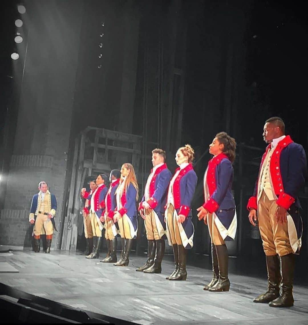 アビー・リー・ミラーさんのインスタグラム写真 - (アビー・リー・ミラーInstagram)「In honor of the Television debut of @hamiltonmusical  I wanted Illustrious Alum, WAIT FOR IT... @john7michael to know, “History has it’s eyes on you!” #soproud of this Young, Scrappy, Hungry #triplethreat #ALDC #PA #abbyleedancecompany #abbylee #abbyleemiller #broadway #hamilton #hamiltonmusical #aldcla #aldcalum #aldcalumni #aldcalways #aldcproud #pittsburgh #newyork #ny #workingprofessionaldancer」7月4日 2時56分 - therealabbylee