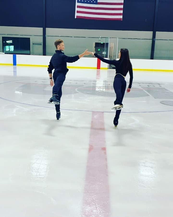 ロレイン・マクナマラのインスタグラム：「Anton Spiridonov and I are excited to announce the beginning of our partnership! We are thrilled to embark on this journey together and can’t wait for all that’s to come!🇺🇸 #usfigureskating」