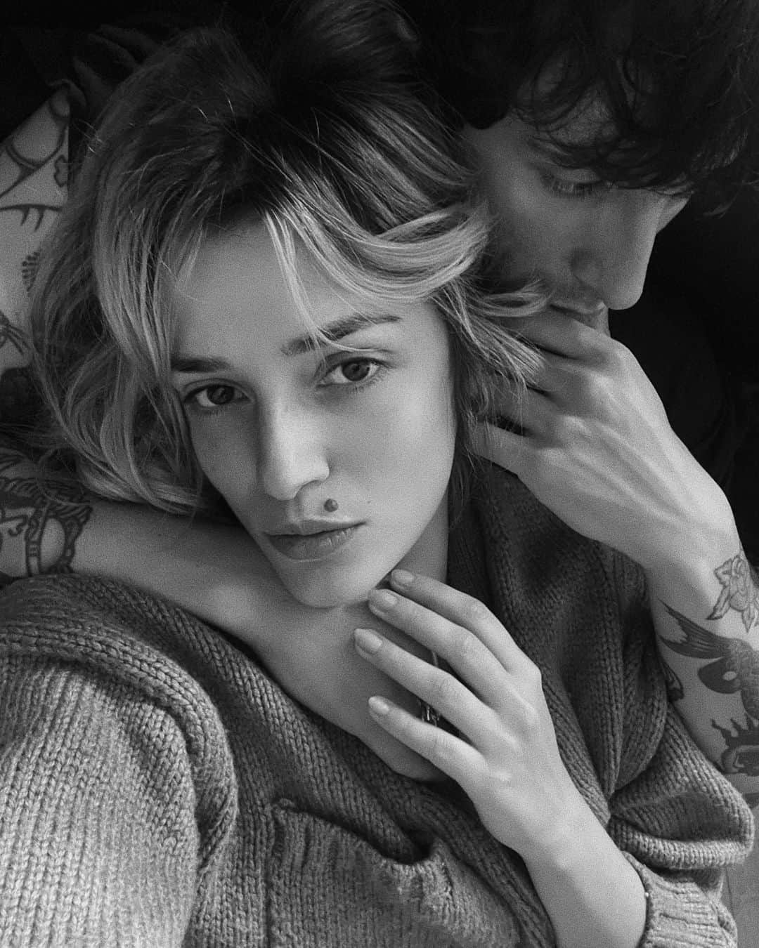 エレオノーラ・カリシのインスタグラム：「🖇」