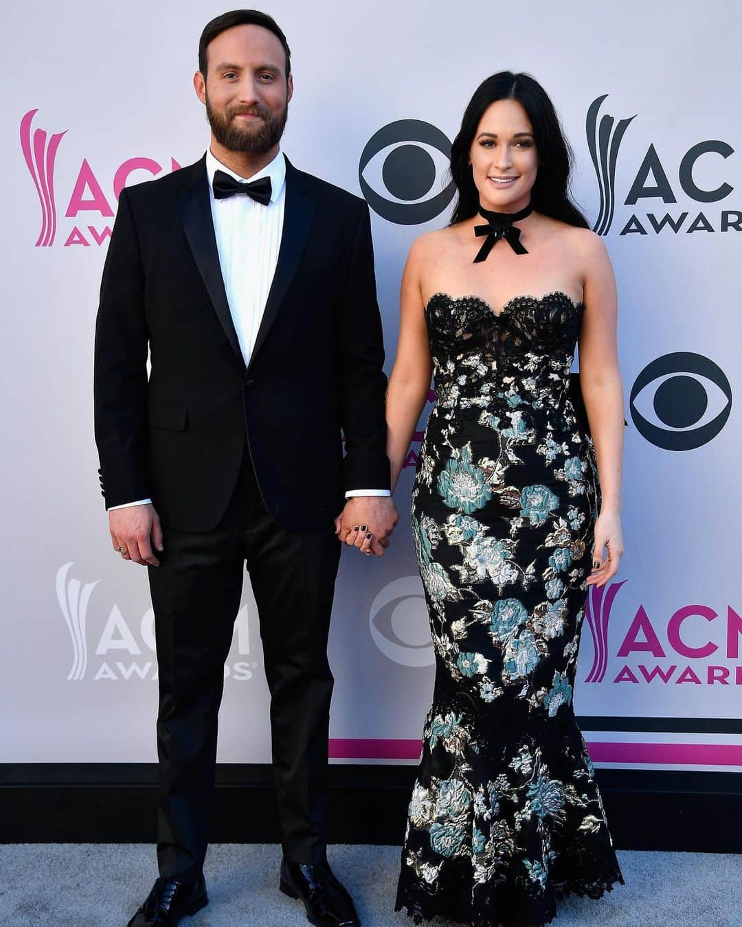 Just Jaredさんのインスタグラム写真 - (Just JaredInstagram)「#KaceyMusgraves and husband #RustonKelly have announced their split after two years of marriage. Tap this picture in the LINK IN BIO to read their statement. Photo: Getty」7月4日 5時04分 - justjared