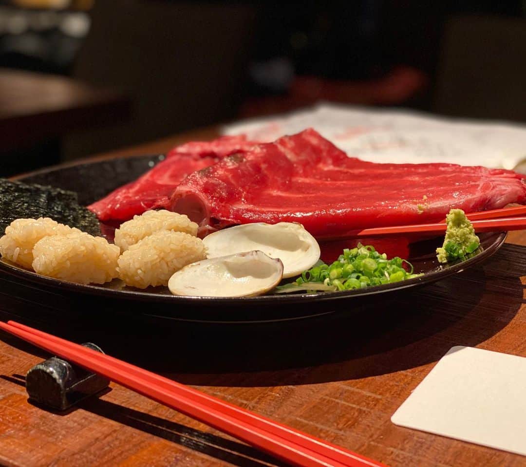 谷正人のインスタグラム：「昨夜に食したマグロ中落ちが 美味しかった。 好きな食べ物はマグロです。 #マグロ」