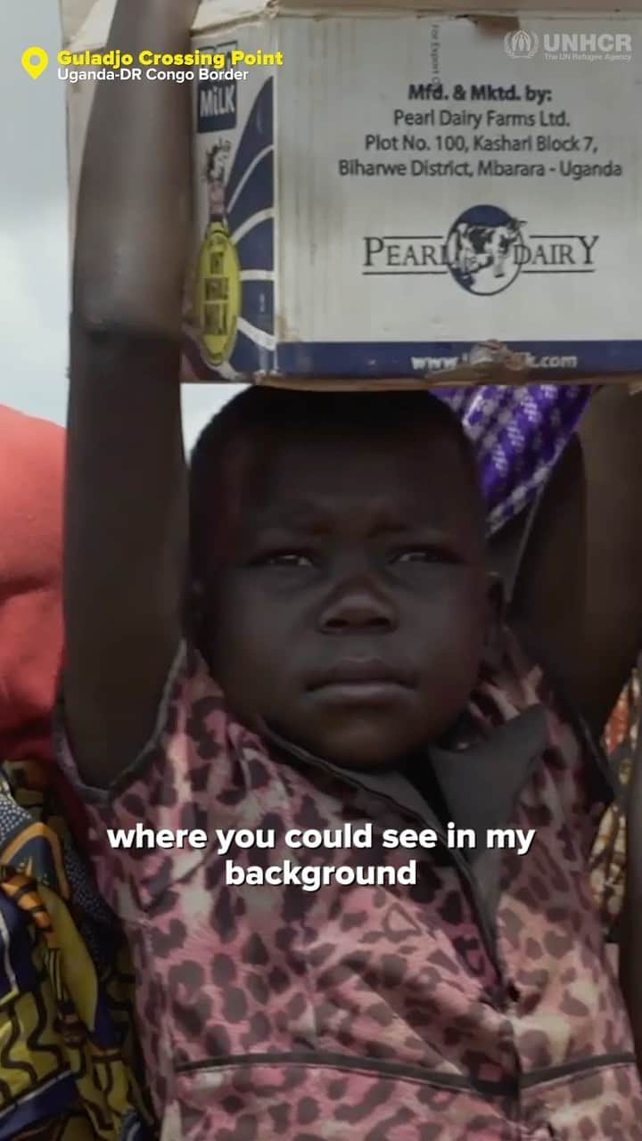 カテリーナ・グレアムのインスタグラム：「When I saw this video that @refugees just posted I wanted to share it with you guys as quickly as possible (thanks @danamhughes 🙏🏽🙌🏽). Uganda has a history of being kind to refugees. I witnessed it firsthand when I visited a @refugees camp last year.  This week Uganda opened up its borders to thousands of desperate refugees seeking a safe haven after fleeing horrific violence in the Democratic Republic of Congo. Mostly women and children had been stranded in a remote, inaccessible area, living for weeks without food or water.   Uganda is a great example to the world, showing how even during #COVID19 we can still find ways to safely welcome those in need.  Thankful for @refugees staff like @duniyaakhan who are there on the frontlines working with governments and supporting the many people who still have no choice but to flee their homes, even in this challenging time.   If you guys can donate, even one dollar, the link is in my bio.   #WithRefugees #EveryActionCounts #Uganda」