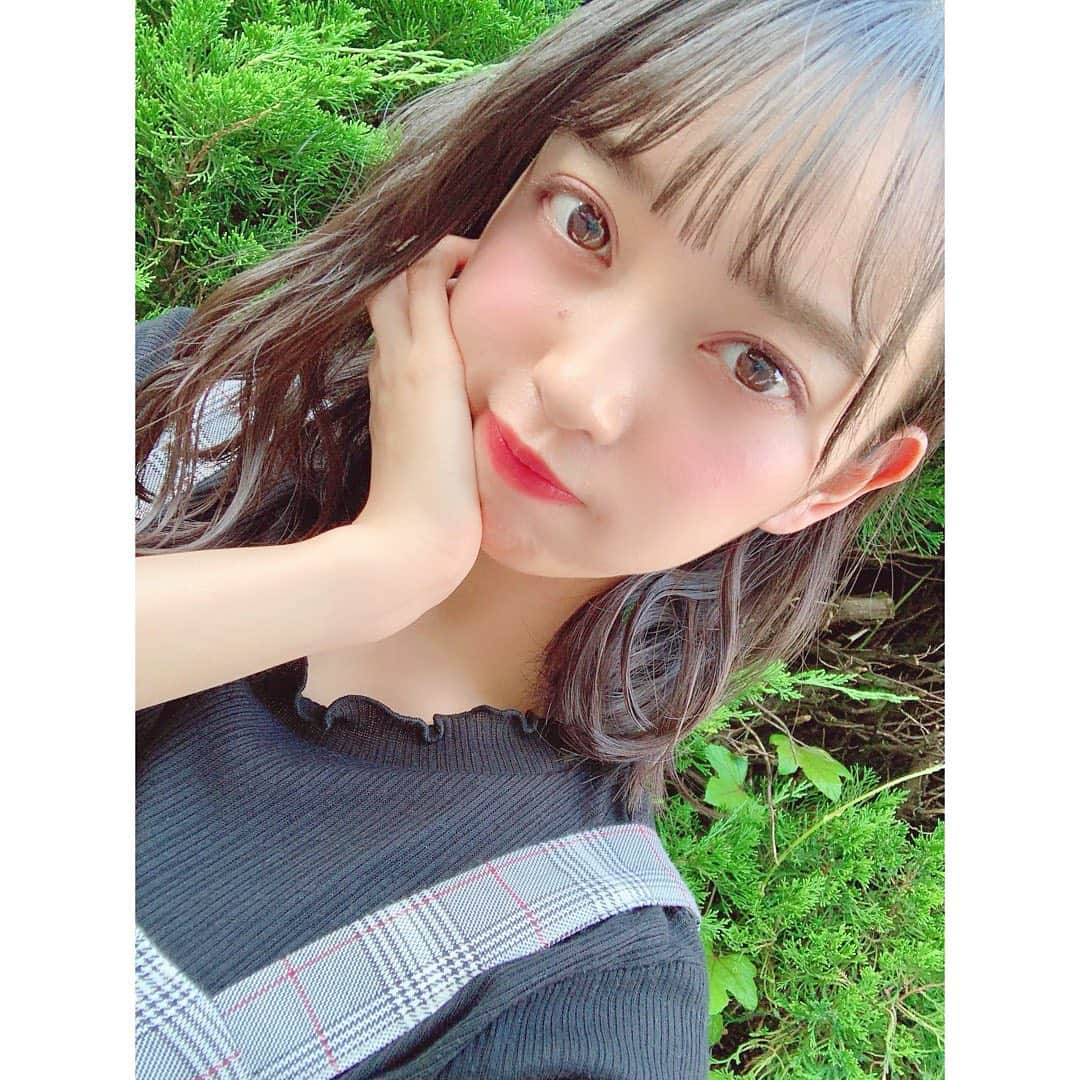 石田みなみさんのインスタグラム写真 - (石田みなみInstagram)「おはよう☺️☺️﻿ ﻿ 雨が続くと太陽が恋しくなります😢💖﻿ ﻿ #STU48 #charmingtrip #idol #アイドル﻿ #Stucharmingtrip #石田みなみ　﻿ #洋服 #fashion #ヘアアレンジ #emsexcite #lowrysfarm」7月4日 7時22分 - ishida.minami_373