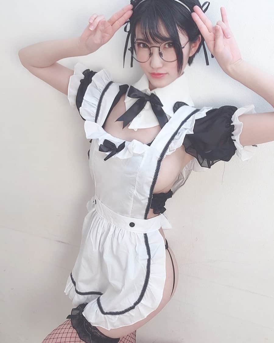 東条蒼のインスタグラム：「＊ ・ ・ この作品がついに出ましたよー！ ・ 東条氏のメイドみたい方はぜひー💕 ・ ・ ・ #メイド #コスプレ ・ ・  #東条蒼 #クルーズグループ #セクシー女優 #av女優 #メガネ女子 #黒髪 #ショートヘア #あおたん　#teamメレンゲ #followｍe #following #japan #girl #photooftheday #tagsforlikes #instalike  #台湾 #香港 #粉我 #拍照 #照片 #人像攝影」