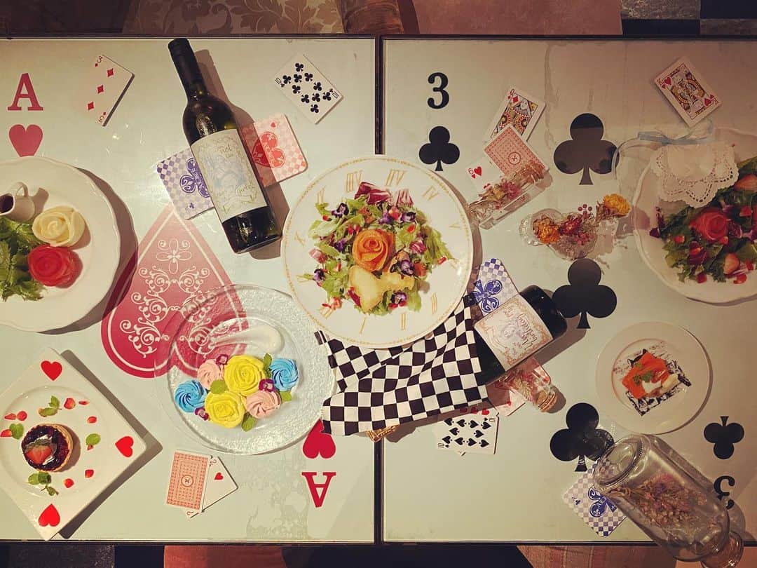 アリスのファンタジーレストランのグルメインスタ