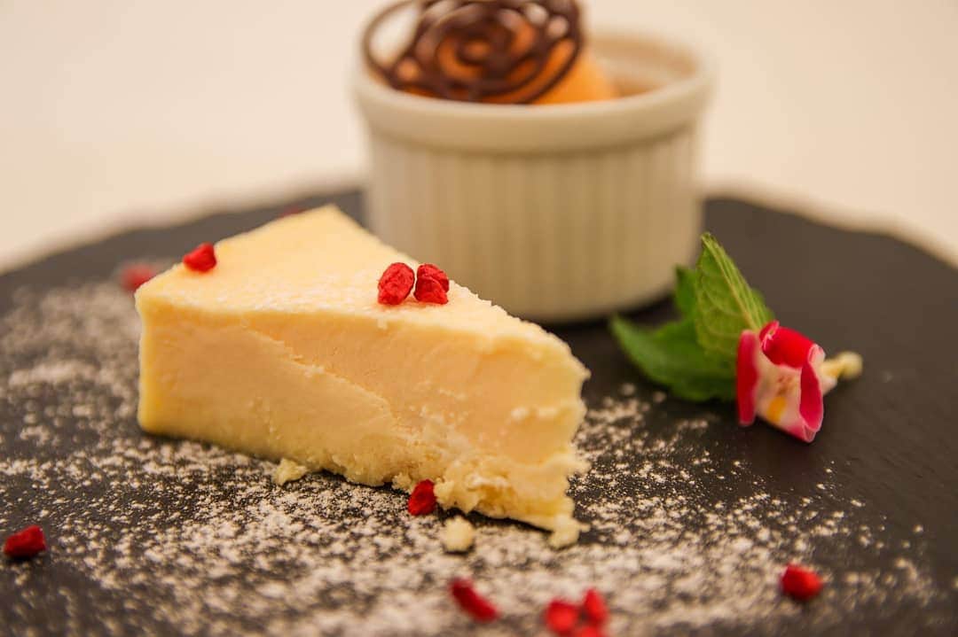 メゾン エルミタージュのグルメインスタ