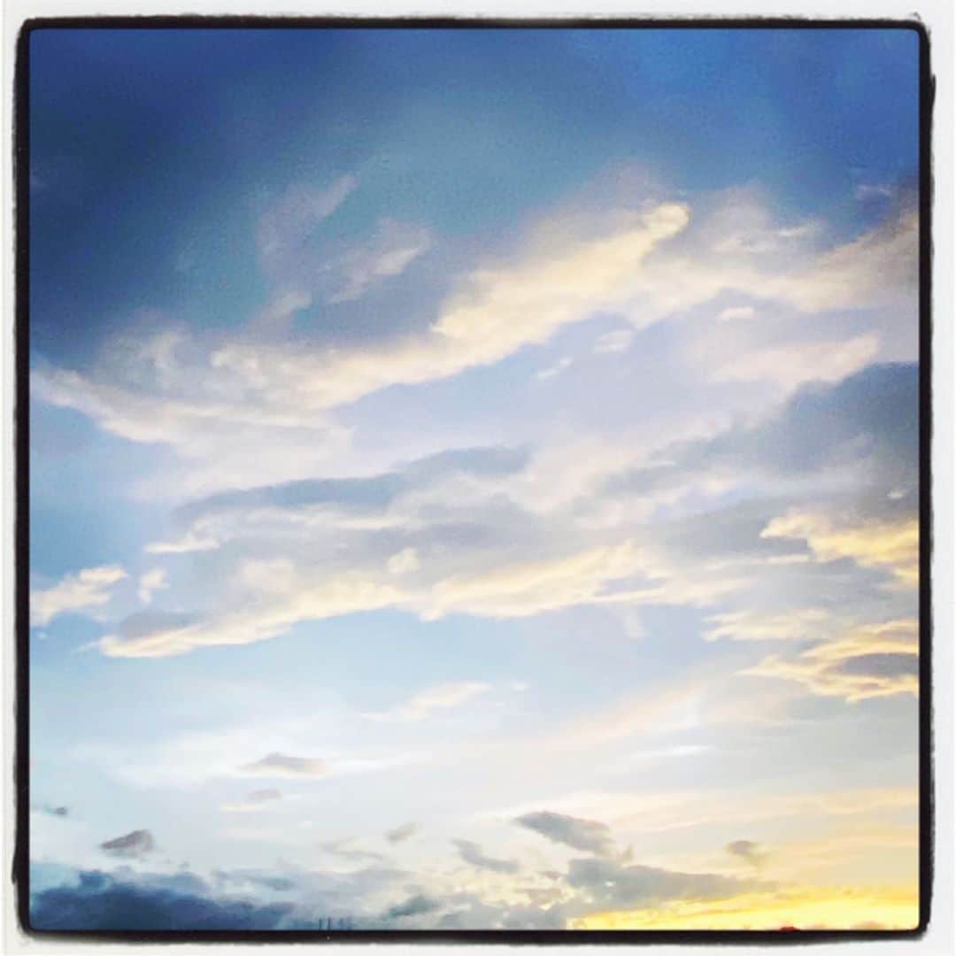 浅岡雄也さんのインスタグラム写真 - (浅岡雄也Instagram)「いい空だた。」7月4日 19時42分 - uyax_asaoka