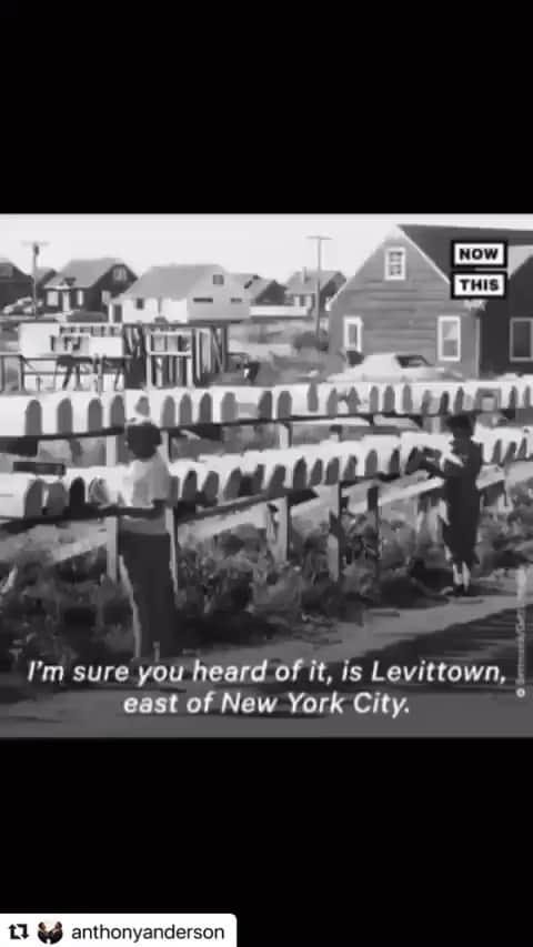 レイ・アレンのインスタグラム：「This video is for those of you who say that black people have the same opportunities as every other person in America, that black people are  lazy and need to work harder. Well, you heard the man, for decades black folks have been denied equal access to the American Dream. We were prohibited from buying homes in nice neighborhoods where we could’ve been establishing our legacies for our families like many white families have done, but we were refused entrance. Why? Racism is why! So, please stop trying to argue that racism doesn’t exist in America. Just because you don’t see it, it is alive and well.  This is part of the reason why black families haven’t been able to rise up out of the destitution we have been in for decades (centuries). Until these ideas are changed and local and federal governments put money into inner city schools and neighborhoods and laws are written that prohibit redlining, gerrymandering, voter oppression, voter suppression and over-policing you all will continue to show us that black lives do not matter! Happy 4th!」