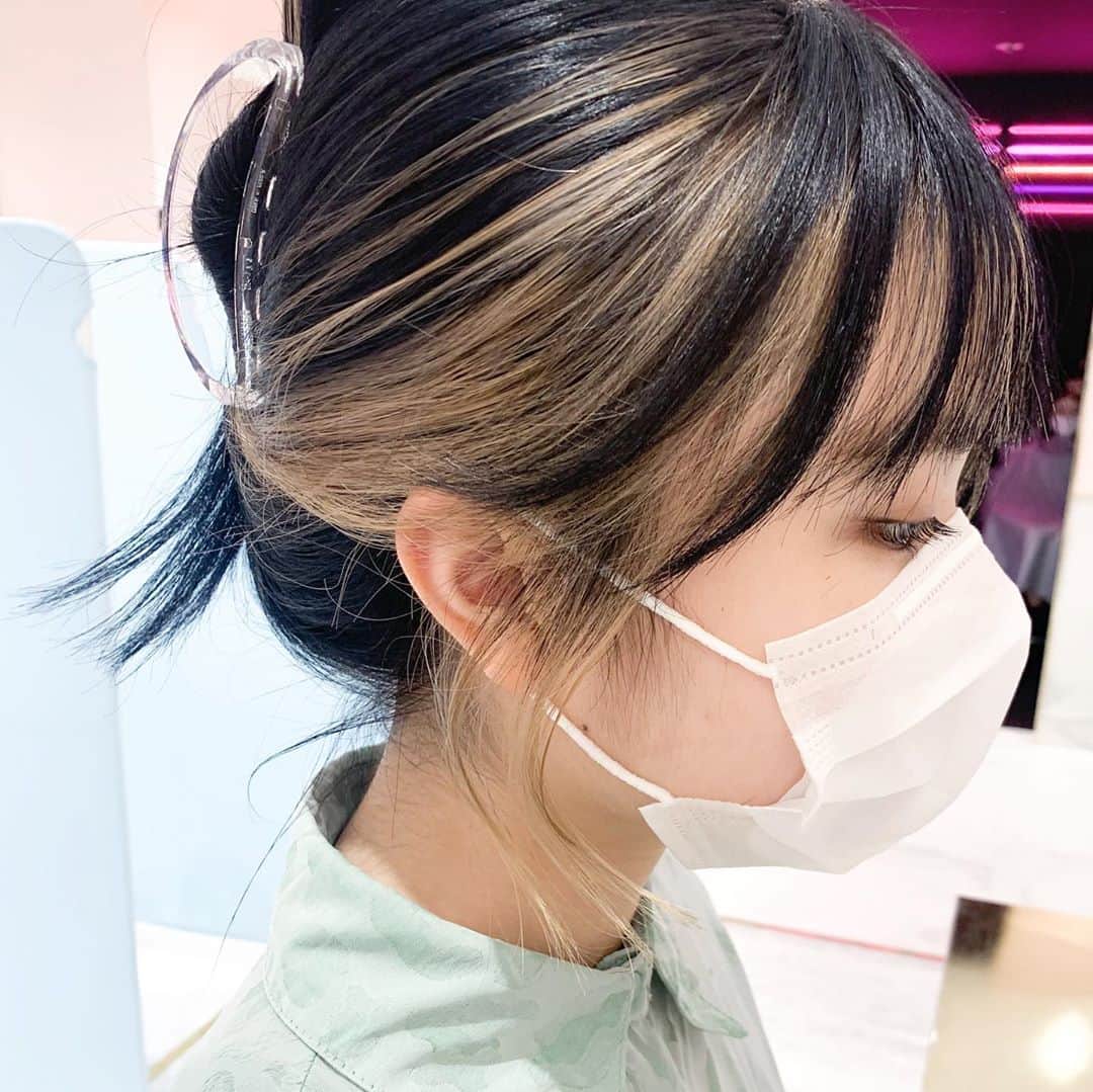 原涼香のインスタグラム：「𝐅𝐚𝐜𝐞 𝐚𝐫𝐞𝐚 𝐡𝐢𝐠𝐡𝐥𝐢𝐠𝐡𝐭 ❤︎ クリップアレンジも映えてkawaii 🦋 ㅤㅤㅤㅤㅤㅤㅤㅤㅤㅤㅤㅤㅤ」