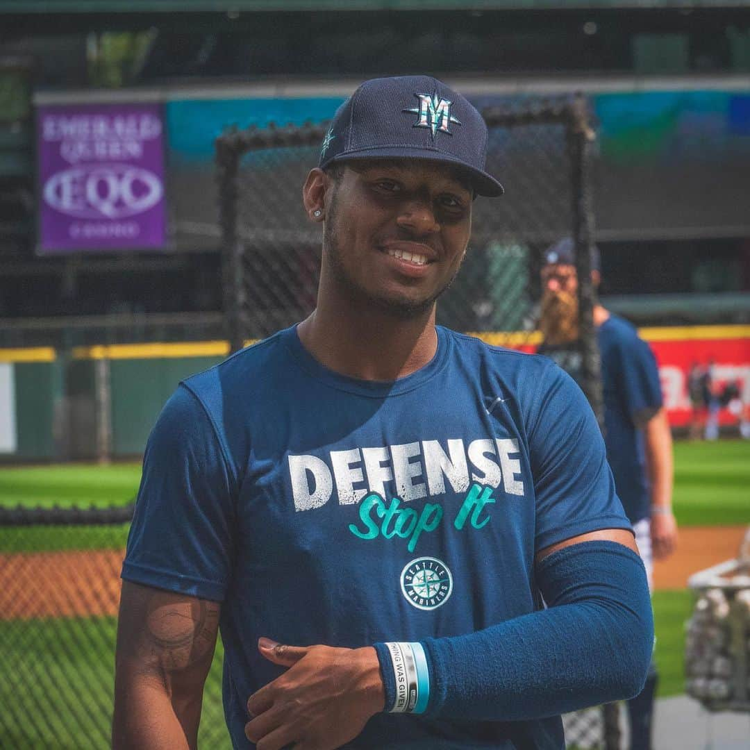 シアトル・マリナーズさんのインスタグラム写真 - (シアトル・マリナーズInstagram)「Scenes from Day 1 of #SummerCamp. ⚾⛺」7月4日 12時09分 - mariners