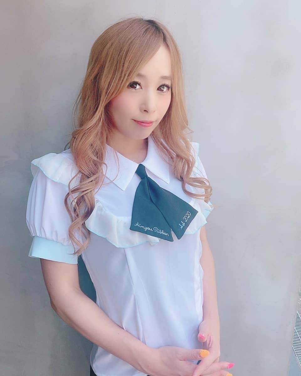 ようようさんのインスタグラム写真 - (ようようInstagram)「働いてるカフェの新しい夏服☀ なんとキャストの手作り！可愛い！💛  #ようようさん #エンタメ #アイドル #キャンギャル #イベントコンパニオン #レースクイーン #撮影会モデル #フォロワー募集中 #撮影会 #Japanesegirl #followme #model #cosplay #racequeen #instalove #instagood #instapic #いいね返し #カメラ好きな人と繋がりたい #被写体 #コンカフェ #エミュリボン #巻き髪 #ギャル好き #ギャルしか勝たん #制服 #制服诱惑 #制服姿 #大阪ミナミ #アメ村カフェ」7月4日 12時15分 - yoyochan_ranchan