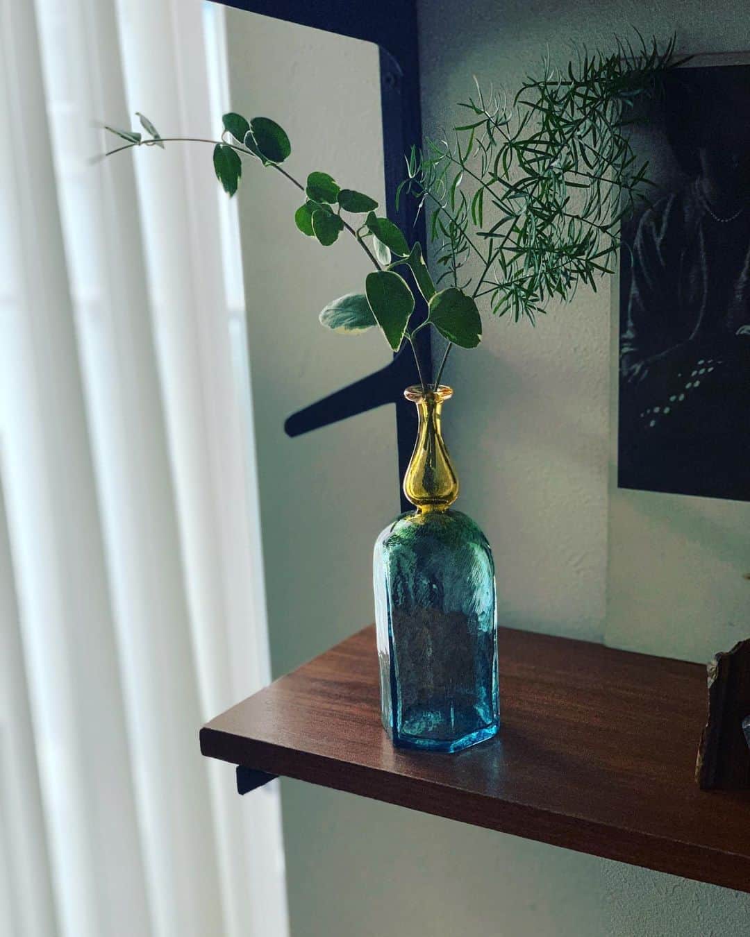 二ノ宮和佳子のインスタグラム：「Rainy day  #vintage #vase」