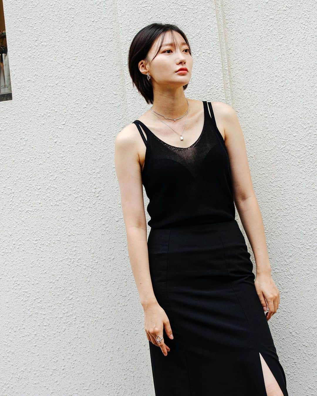 가로수길 , Seoulさんのインスタグラム写真 - (가로수길 , SeoulInstagram)「Street Style 📸 @jaylim1  Thx @troisrois_official  오랜만에 만나는 지지안 하연이 경은이 🔥🔥🔥 여전히 멋진 친구들」7月4日 13時51分 - jaylim1