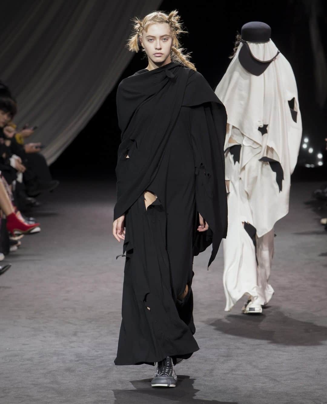 のインスタグラム：「#YohjiYamamotoSS20 Collection - L26 #yohjiyamamoto⁠ @yohjiyamamotoofficial」