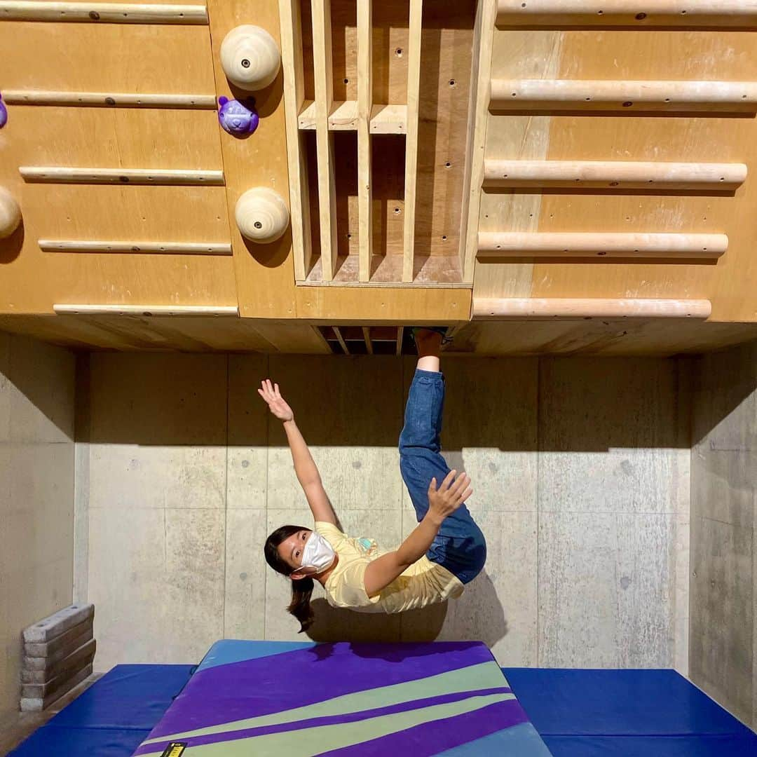 尾上彩さんのインスタグラム写真 - (尾上彩Instagram)「浮けた！！からの着地🤗 ・ @patagoniajp @patagonia_climb #climbing #bouldering #クライミング #ボルダリング #climblikeagirl」7月4日 14時47分 - aya_onoe