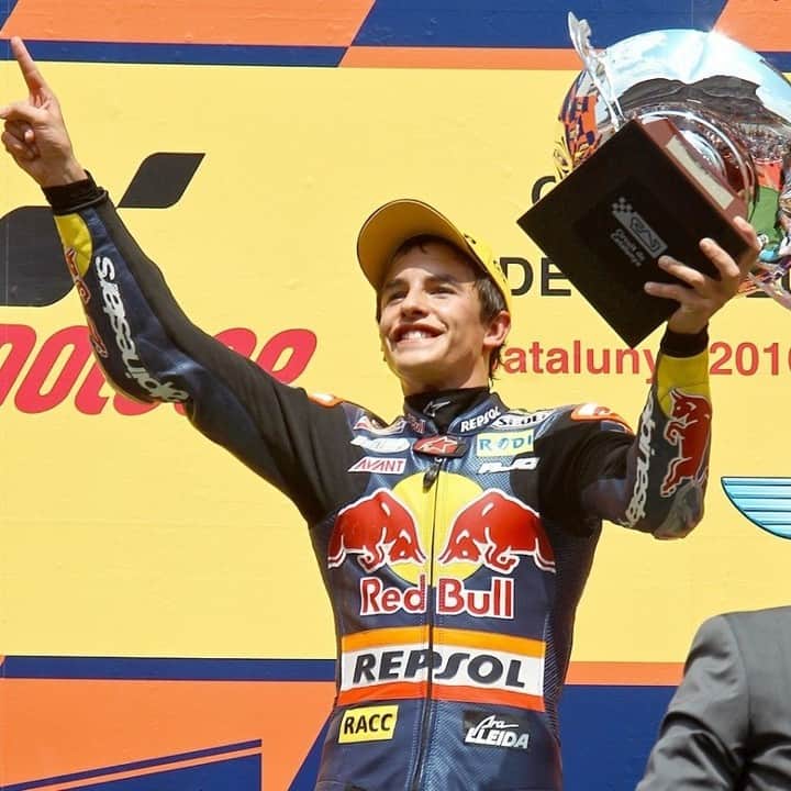 MotoGPさんのインスタグラム写真 - (MotoGPInstagram)「#OnThisDay 10 years ago... a 17-year-old @marcmarquez93 took his first home GP win at the 2010 #CatalanGP 🏆 #MM93 #MotoGP #Motorcycle #Racing #Motorsport」7月4日 16時00分 - motogp