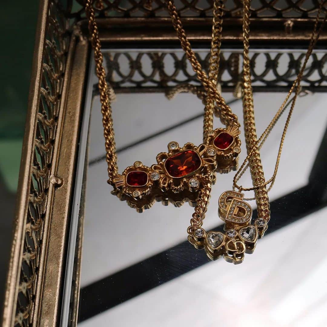 Vintage Brand Boutique AMOREさんのインスタグラム写真 - (Vintage Brand Boutique AMOREInstagram)「Christian Dior rhinestone necklaces.  On webstore search for: Red stones AO27357 Hearts AO27428 CD logo AO27485  ▶︎Free Shipping Worldwide✈️ DM for more information ≫ ≫ ≫✉️ #ヴィンテージ #ディオール #ヴィンテージディオール #レディディオール #ヴィンテージブランドブティック #アモーレ #アモーレトーキョー #表参道 #東京 #青山 #vintage #Dior #christiandior #vintagedior #vintagebrandboutique #AMORE #amoretokyo #omotesando #aoyama」7月4日 16時42分 - amore_tokyo