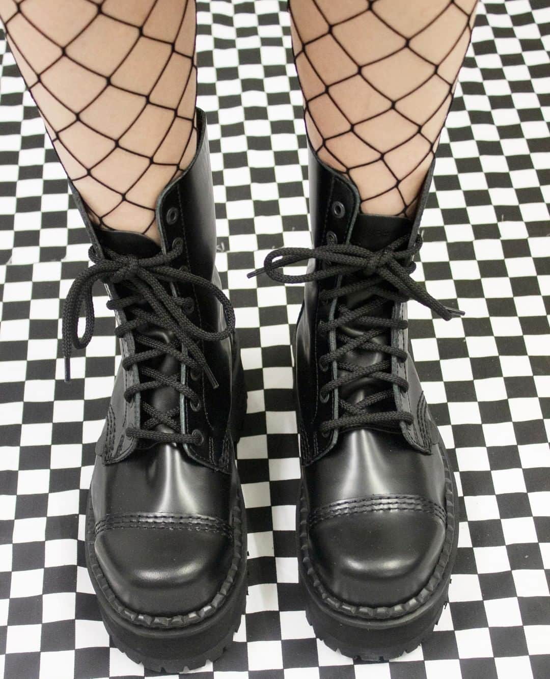 アンダーグラウンドのインスタグラム：「The Original Steel Cap Stormer Boot- this classic 8 eyelet is produced in a number of options with single, double and triple soles and both leather and vegan friendly uppers.⁠ Available from our online store and from selected stockists. ⁠ ⁠ ⁠ ⁠ #UndergroundEngland #UndergroundShoes #Underground #SteelToe #SteelToeBoots #SteelCaps #SteelCapBoots #LaceUpBoots #algender #Comabtboots #militaryboots #grungeboots #Steelcapboots #steelcaps #combatboots #grungeboots #militaryboots #leatherboots」