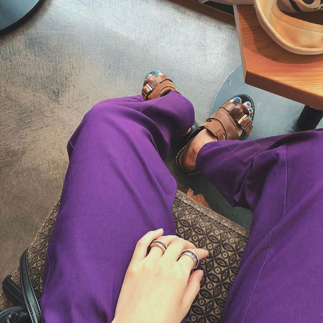 moca さんのインスタグラム写真 - (moca Instagram)「. 【hit item】 . 10007151 【PREMIUM PANTS】 stretch flared pants . #selectmoca」7月4日 17時33分 - selectmoca