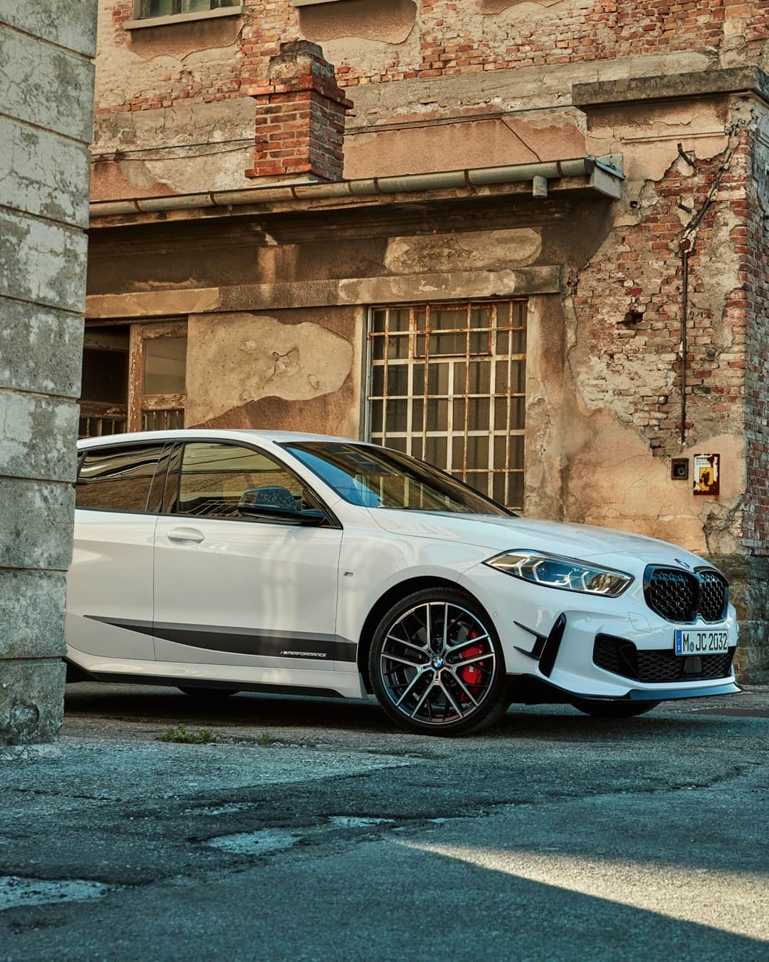 BMWのインスタグラム：「Lose the standards. The BMW 1 Series. #THE1 #BMW #1Series __ BMW M135i xDrive 5-door: Fuel consumption in l/100 km (combined): 7.1–6.8. CO2 emissions in g/km (combined): 162–155.  Further information: www.bmw.com/disclaimer. Acceleration (0-100 km/h): 4.8 s. Power: 225 kW, 306 hp, 450 Nm. Top speed (limited): 250 km/h.」