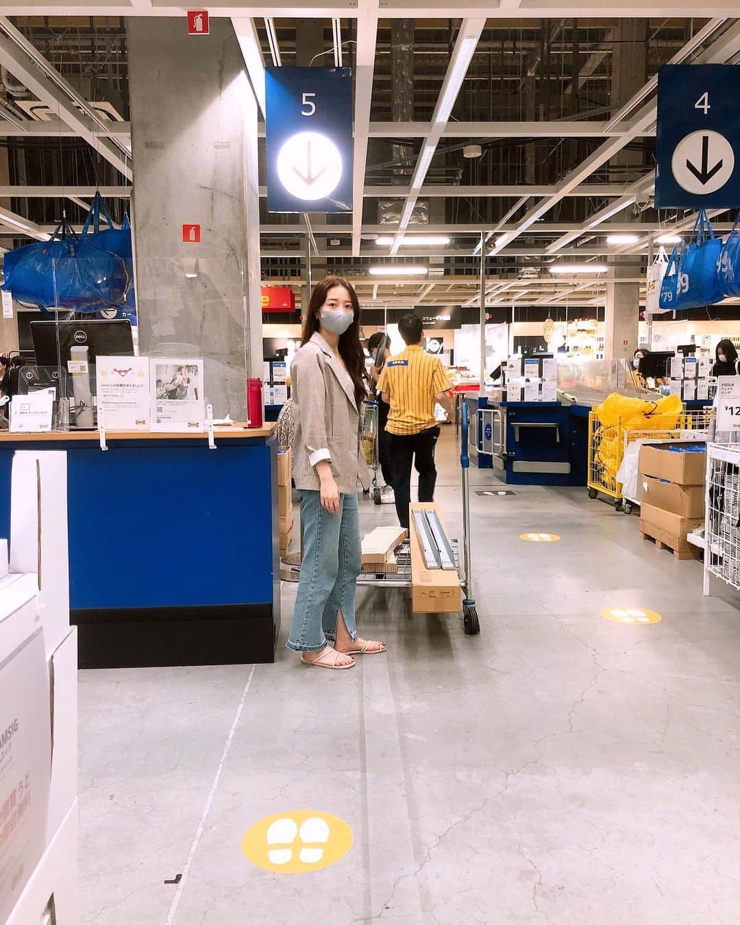 浦まゆさんのインスタグラム写真 - (浦まゆInstagram)「食べてばっかって言わないで🤭 #IKEA」7月4日 18時02分 - uramayu0908