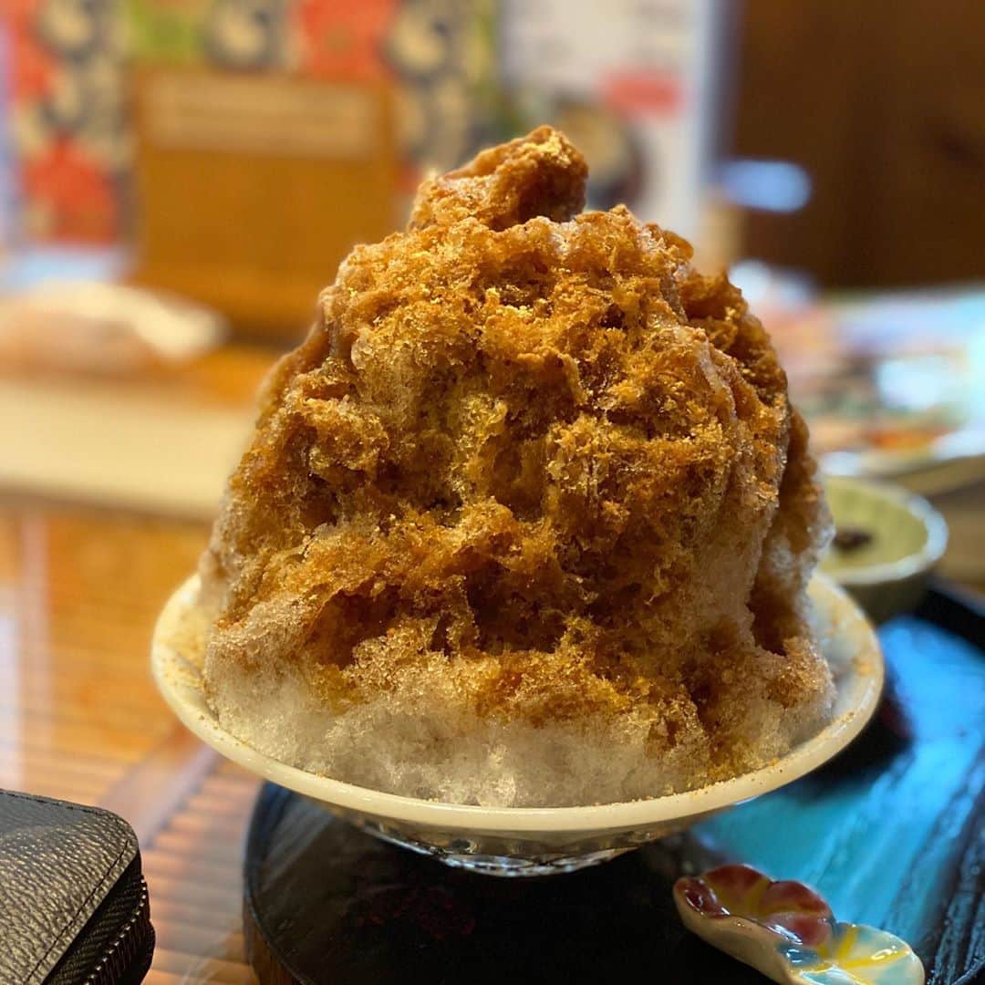 松本隆さんのインスタグラム写真 - (松本隆Instagram)「黒蜜きな粉氷。今日の京都の蒸し暑さときたら。」7月4日 18時13分 - takashi_matsumoto_official
