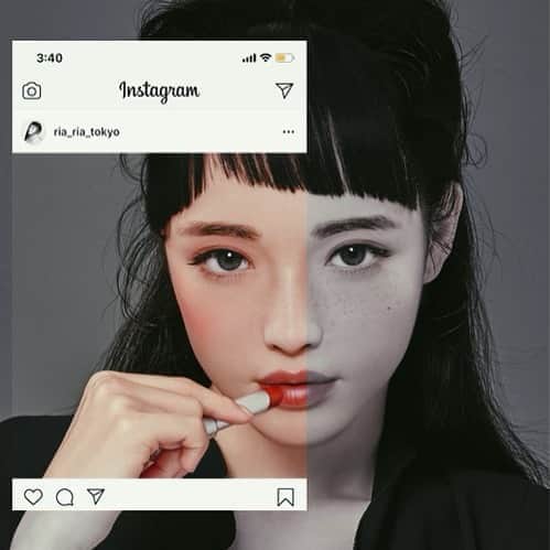 RIA（リア）さんのインスタグラム写真 - (RIA（リア）Instagram)「👀🤍🖤🤍🖤🤍🖤🤍🖤🤍🖤﻿ Which is real me¿ Which is real you.¿ ﻿ どっちが本当ノ私¿﻿ どっちが本当のあなた¿﻿ ﻿ 外見は飾っても﻿. 中身はずっと素直な自分でありたい.﻿ ﻿ ﻿ #rialife#真実#本当の自分#素直#truth#electrictrain#nowyouknow#whatsoutthere#instagood#BLACK#chance#betterword#neverever##oneworld#loveislove 🐰🚏」7月4日 18時15分 - ria_ria_tokyo